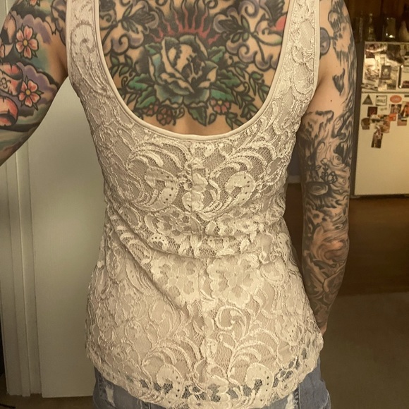 Guess by Marciano lace tank top sz XS - Picture 7 of 8